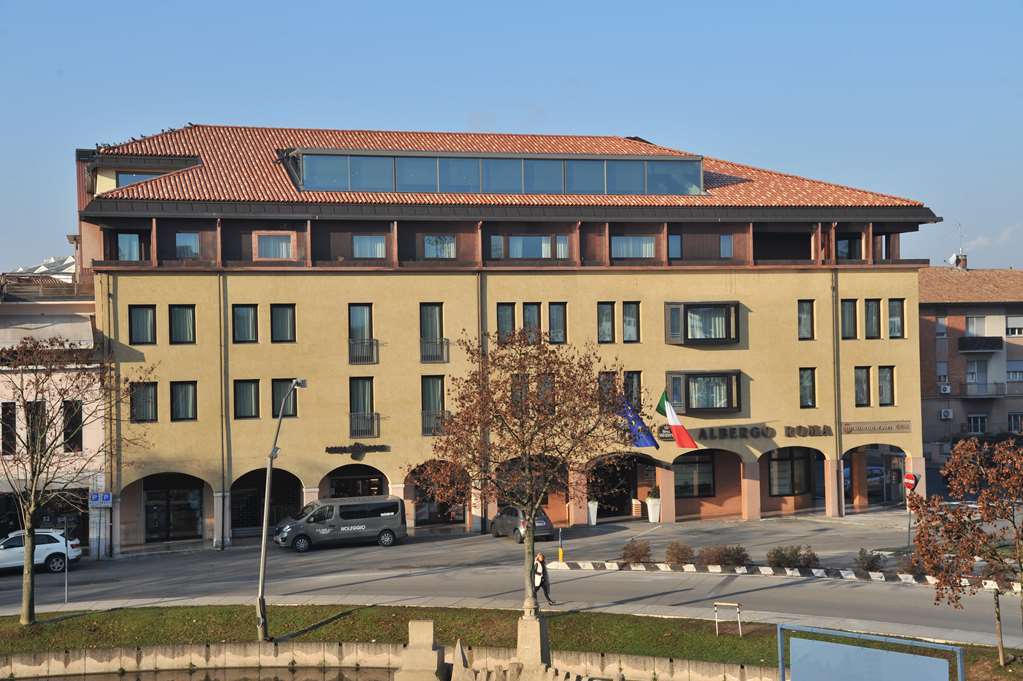 Albergo Roma, BW Signature Collection Castelfranco Veneto Exterior photo